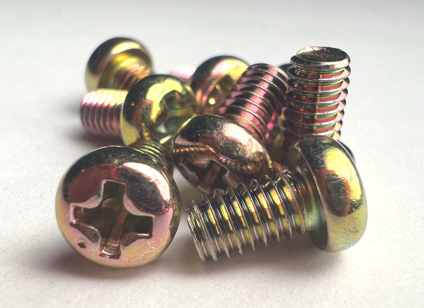 M4x7 JIS Pan Head Screw
